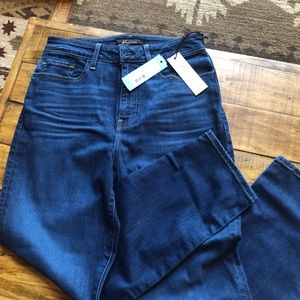 High rise crop jeans